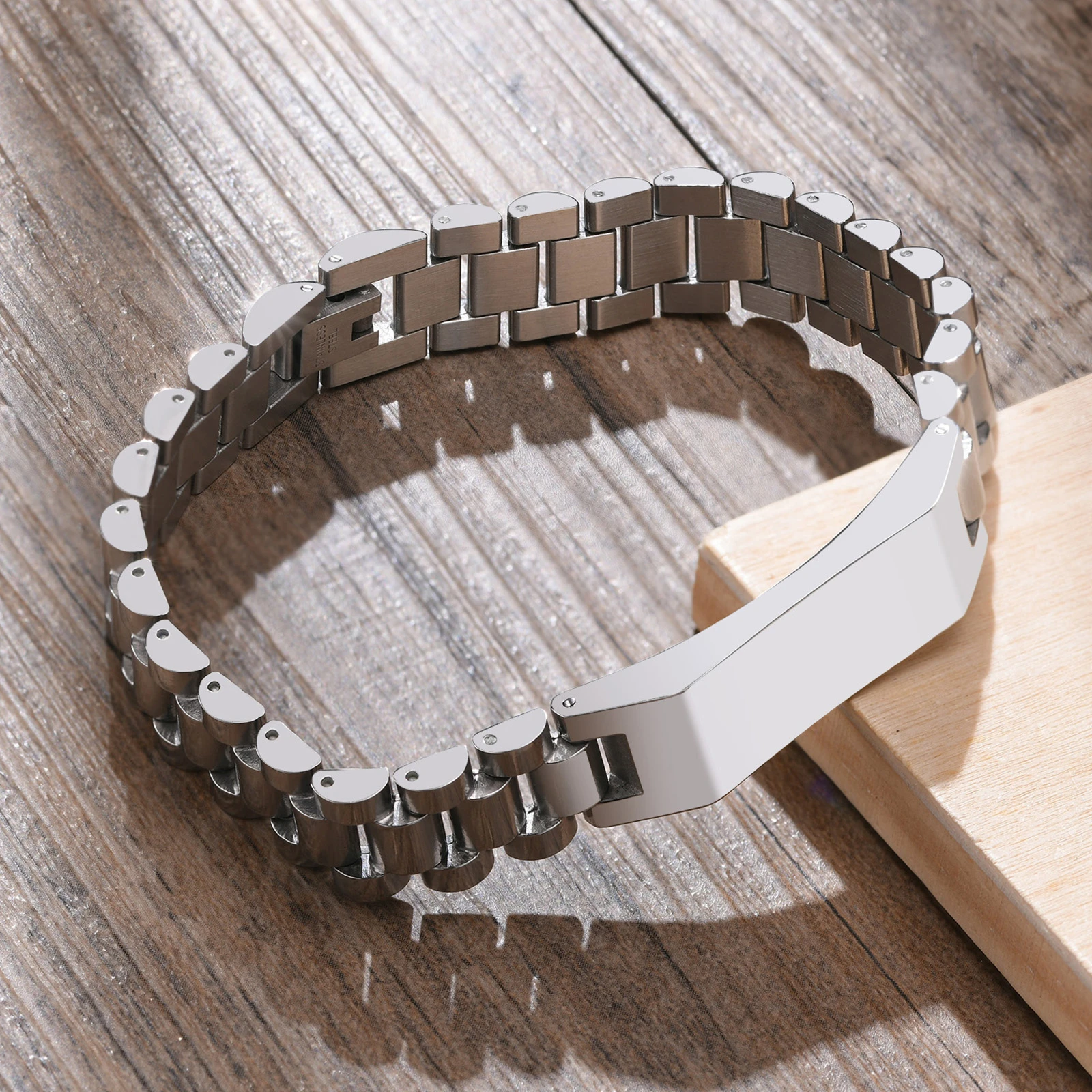 Herrenarmband Personalisiert mit Textgravur