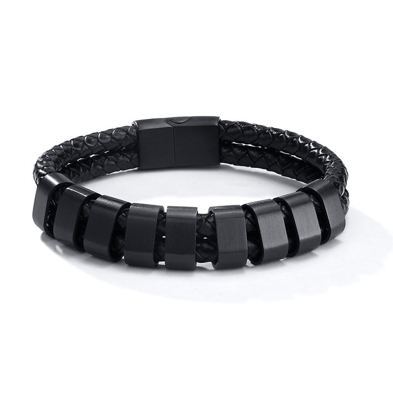 Schwarzes Lederarmband mit Namen