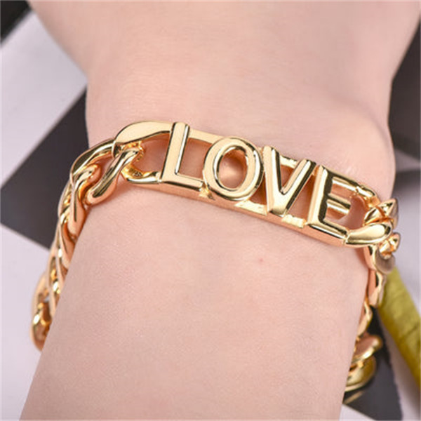 Gliederarmband mit Namen