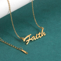 Personalisierte Namenskette aus Edelstahl – Halskette mit eigenem Wunschtext Personalisierte Namenskette aus Edelstahl – Halskette mit eigenem Wunschtext